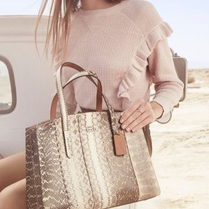 🖤New Coach Items Coming Soon!!